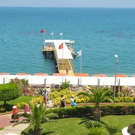 Golden Lotus Otel Kemer