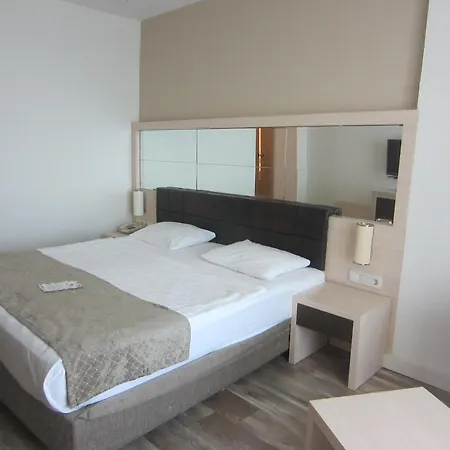 Golden Lotus Otel