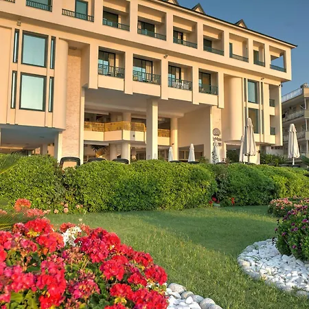 Otel Golden Lotus