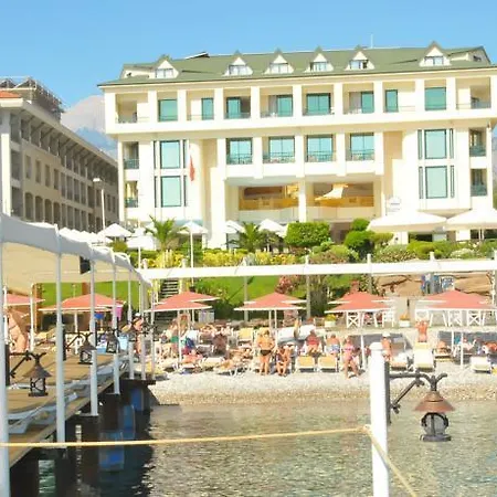 Golden Lotus Otel