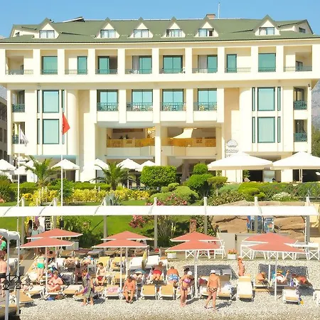 Golden Lotus Otel 4*
