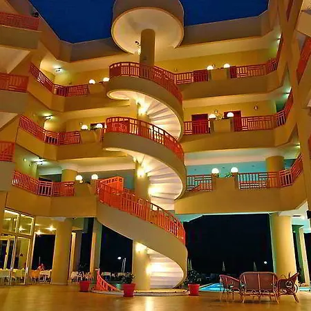 Golden Lotus Otel 4*