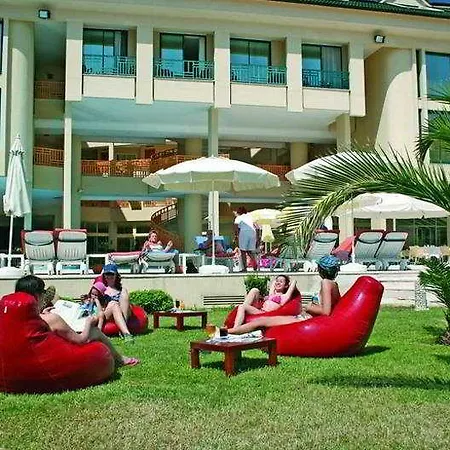 Golden Lotus Otel Kemer